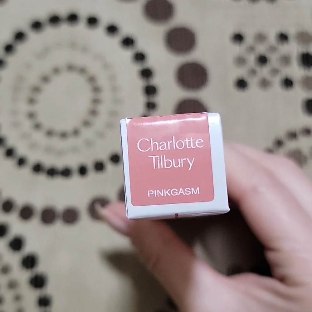 Charlotte Tilbury Beauty Light Wand In Pinkgasm 12ml